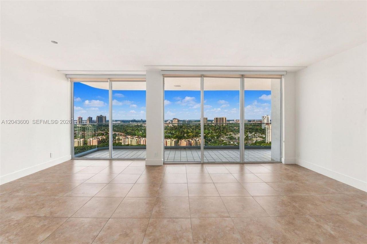 19707 Turnberry Way, Unit 23C, Aventura, FL 33180 Photo