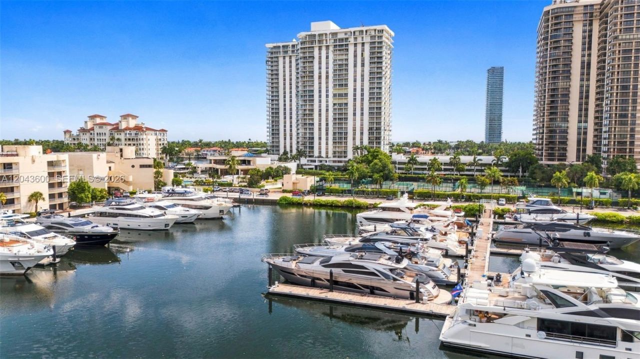 19707 Turnberry Way, Unit 23C, Aventura, FL 33180 Photo