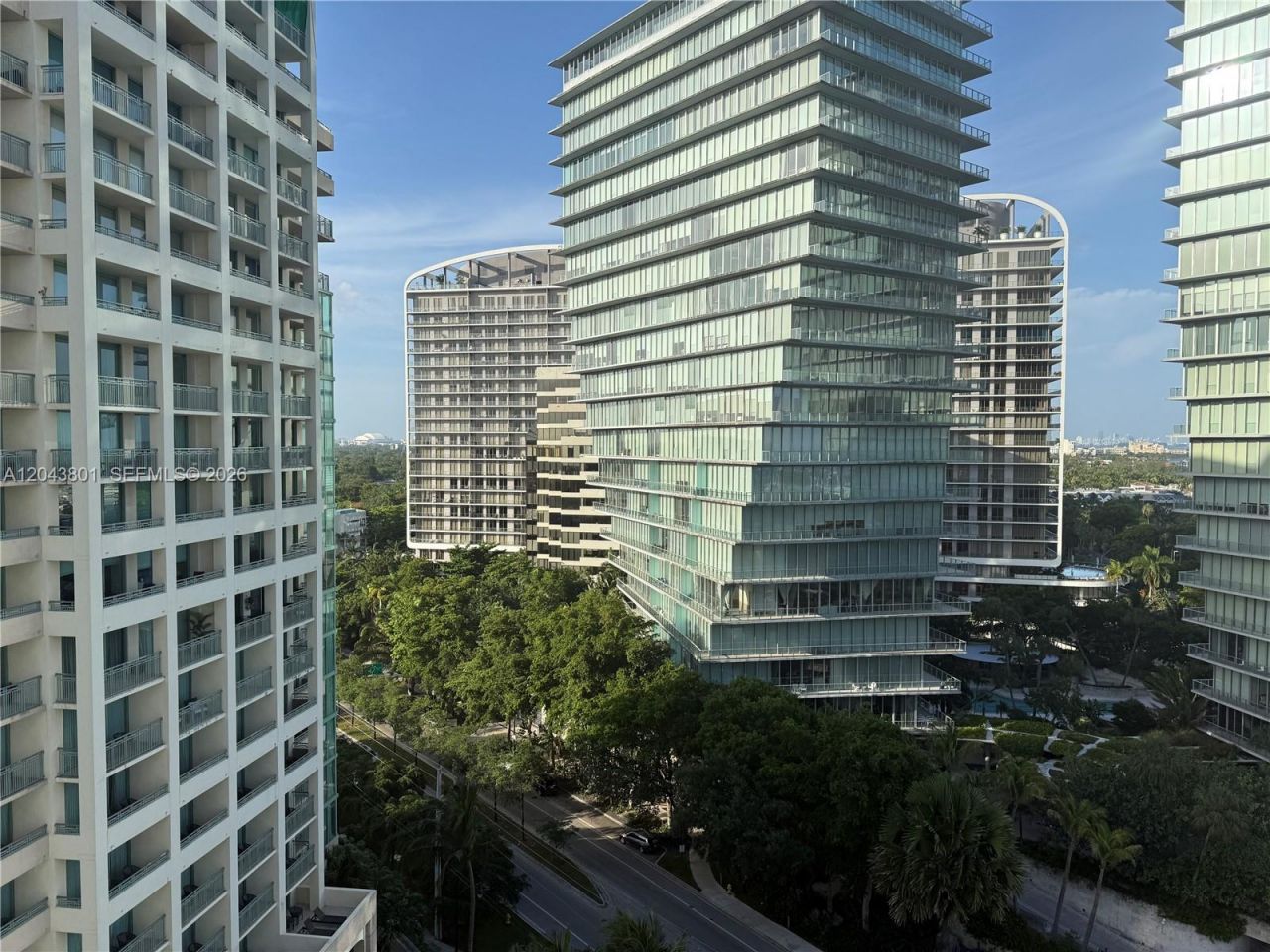 3400 SW 27th Ave, Unit 1206, Miami, FL 33133 Photo