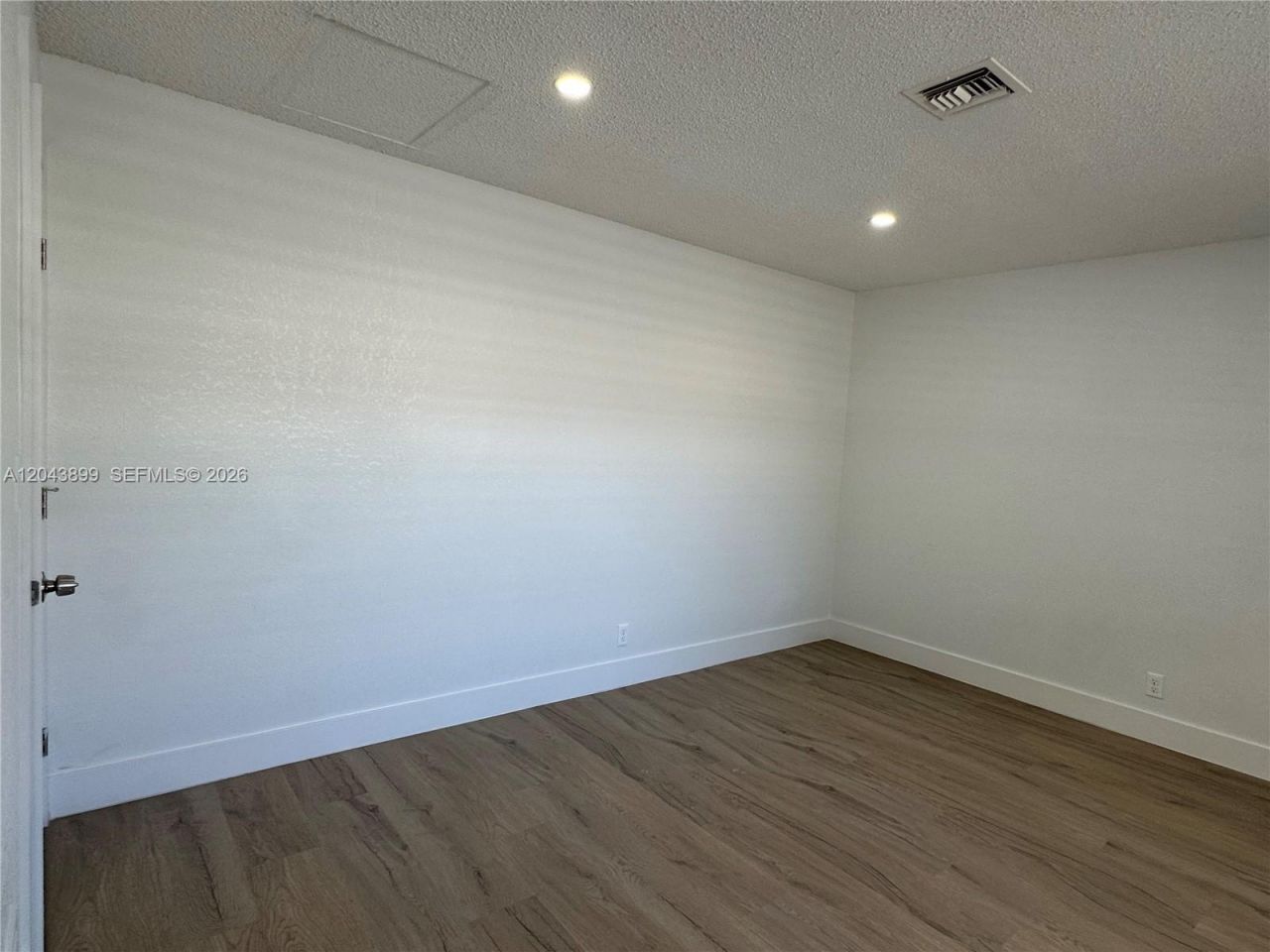 899 NE 15th Street , Unit 3, Fort Lauderdale, FL 33304 Photo