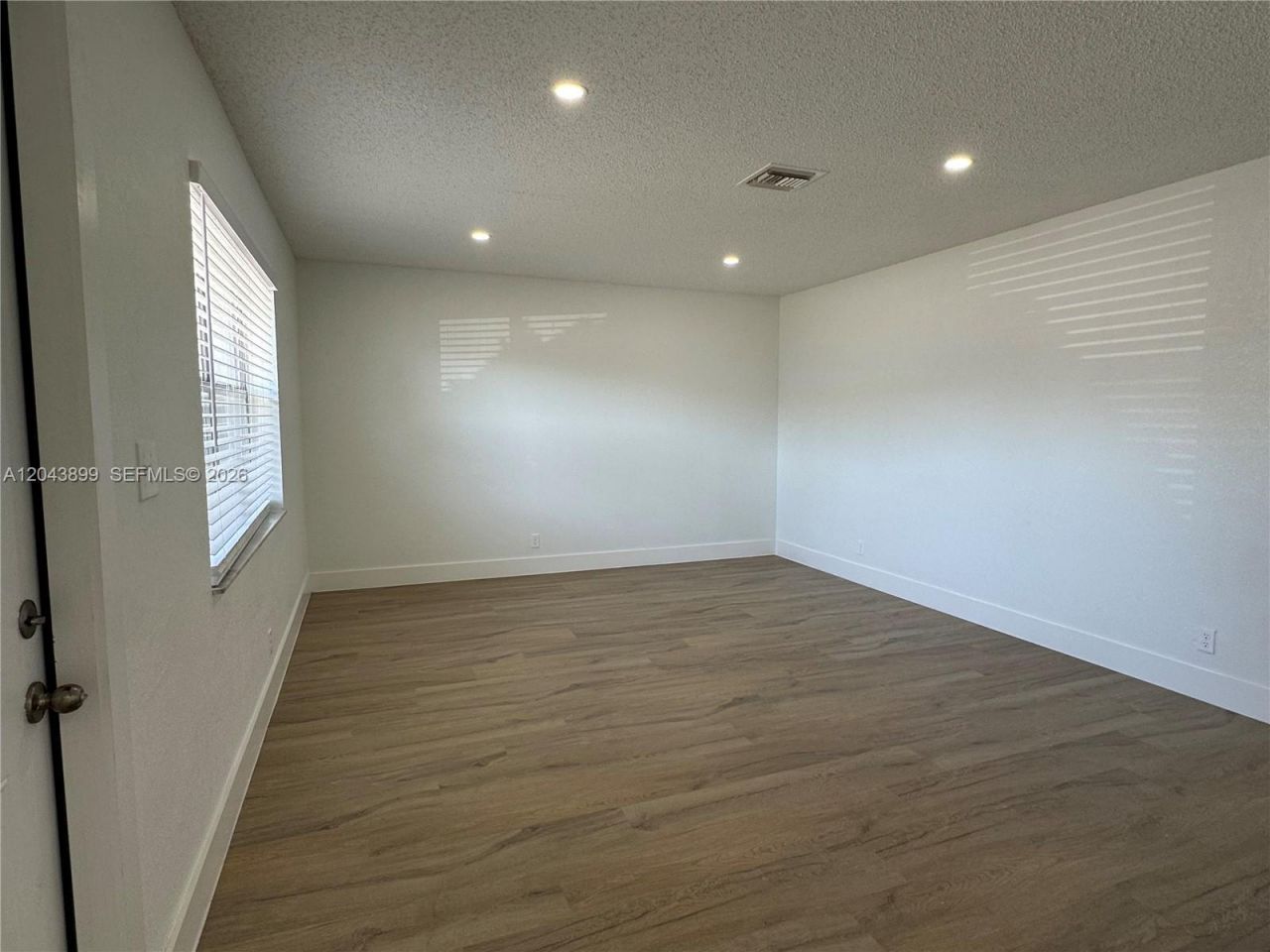 899 NE 15th Street , Unit 3, Fort Lauderdale, FL 33304 Photo