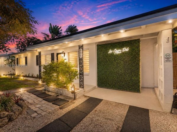 805 SW 22nd Ave, Fort Lauderdale, FL 33312