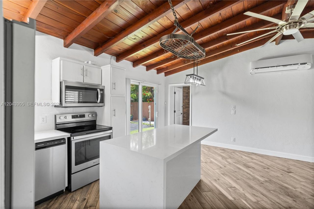 805 SW 22nd Ave, Fort Lauderdale, FL 33312 Photo