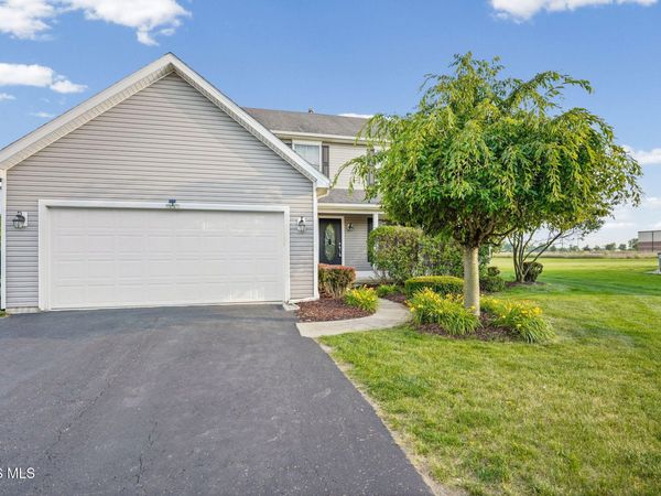 4966 Cobbler Court, Perrysburg, OH 43551