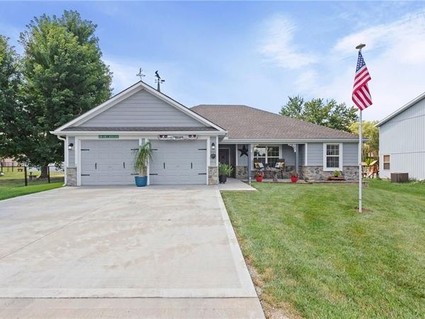 205 Ceremonial Drive, Buckner, MO 64016