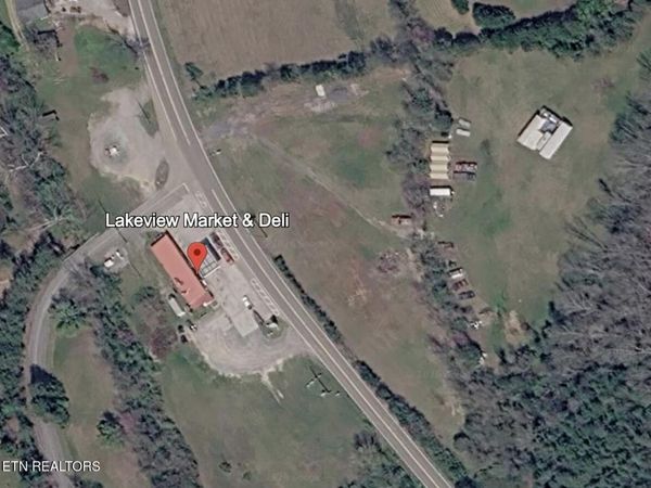 Chestnut Hill Rd, Dandridge, TN 37725