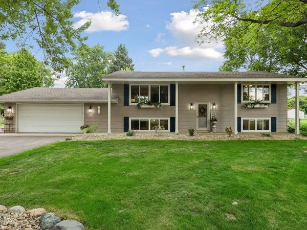 7616 113 1/2 Avenue N, Champlin, MN 55316