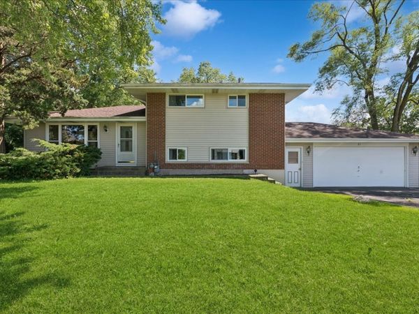 61 Miller Road , Lake Zurich, IL 60047