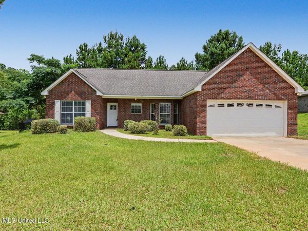 16 Sugarloaf Lane, Perkinston, MS 39573