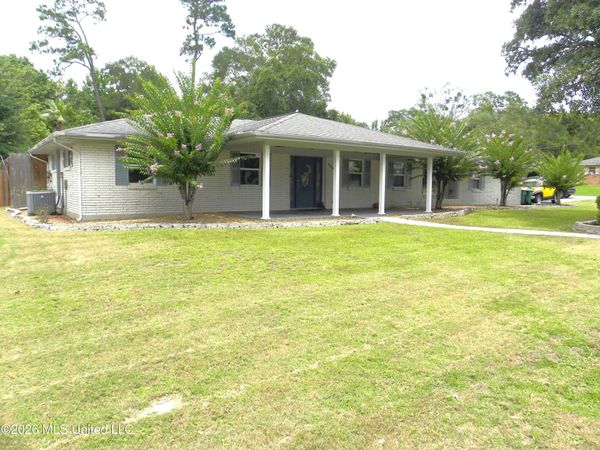 11564 Easy Street, Gulfport, MS 39503