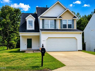 7028 Barlows Knoll Street, Raleigh, NC 27610