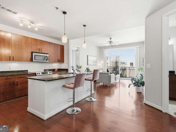 711 Cosmopolitan Drive NE, Unit 326, Atlanta, GA 30324