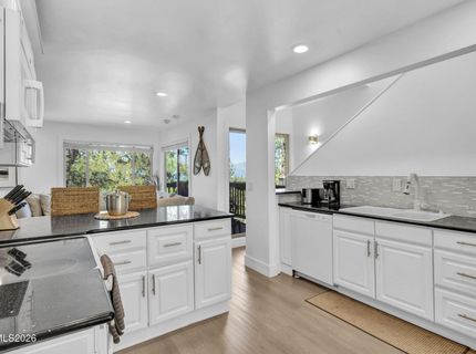 155 Holly Lane, Stateline, NV 89449 Photo