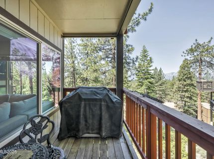 155 Holly Lane, Stateline, NV 89449 Photo