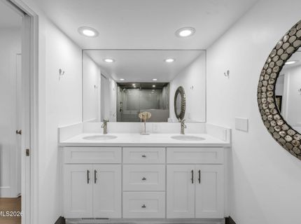 155 Holly Lane, Stateline, NV 89449 Photo