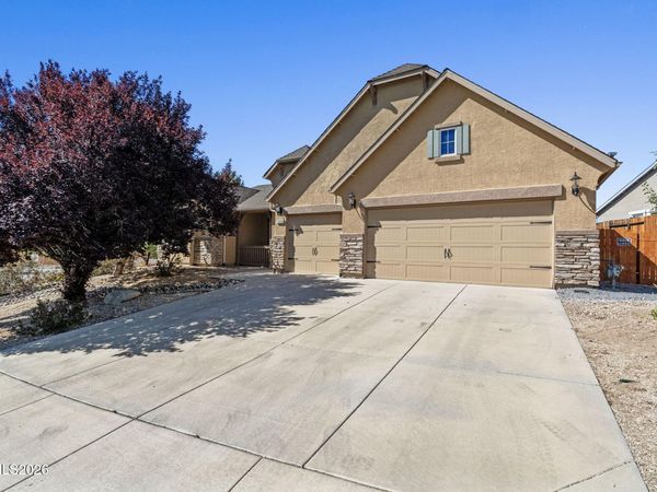 535 Sun Mesa Drive, Sun Valley, NV 89433