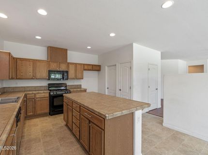 535 Sun Mesa Drive, Sun Valley, NV 89433 Photo