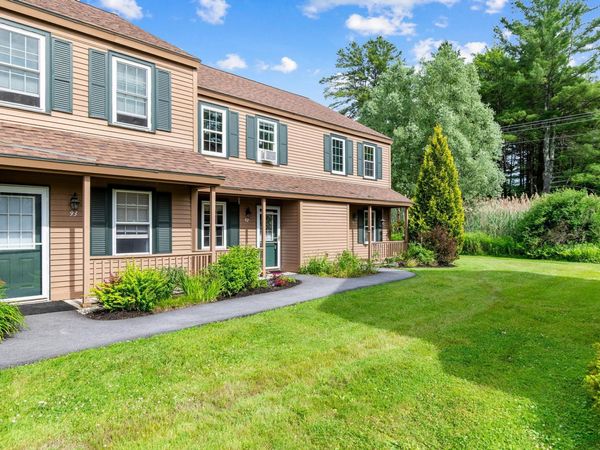 92 Hayes Avenue, Unit 92, South Burlington, VT 05403