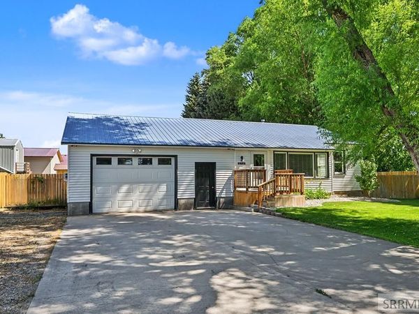 690 E 800 N, BASALT, ID 83218