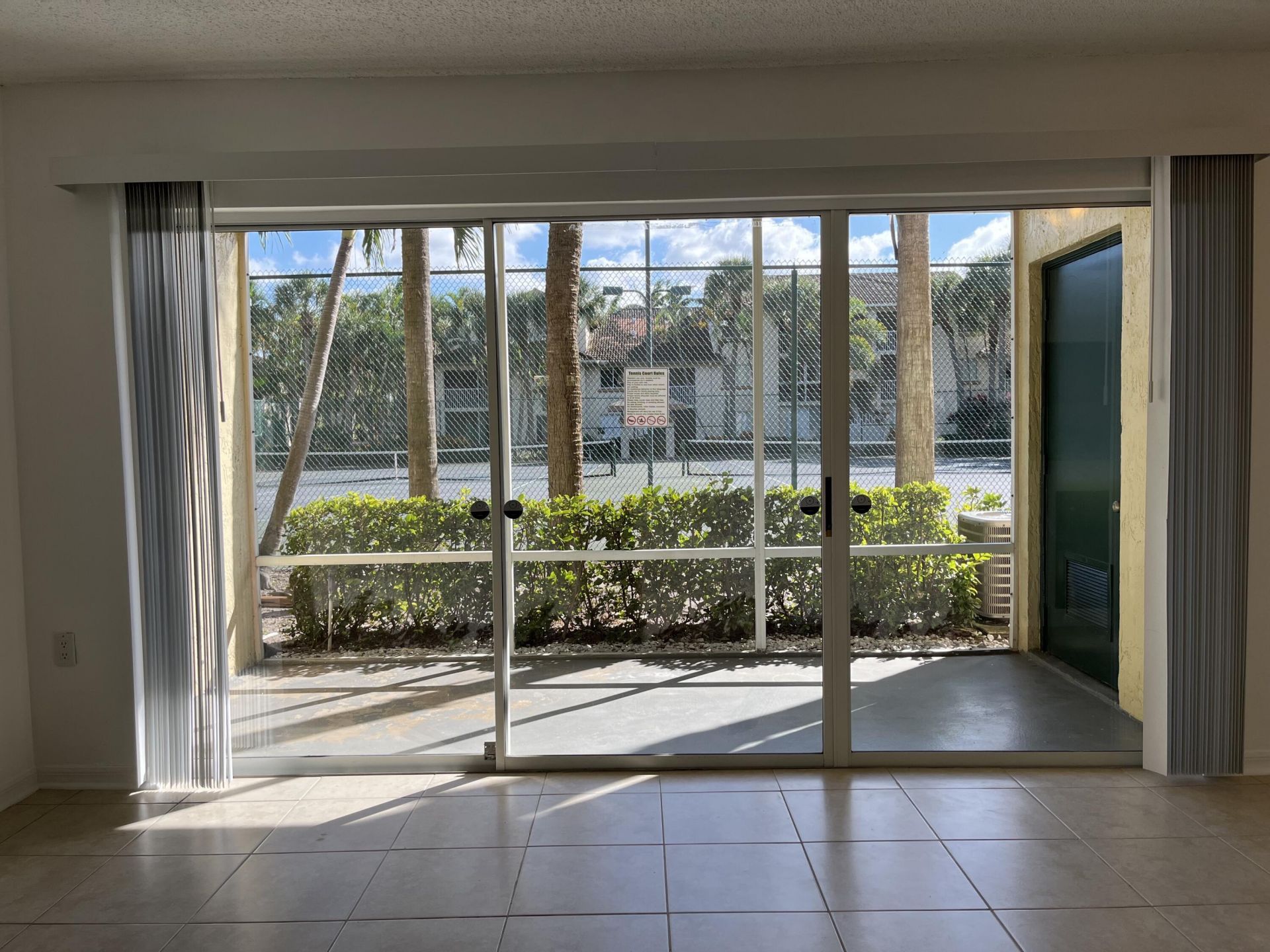 18106 Glenmoor Drive, West Palm Beach, FL 33409 Photo