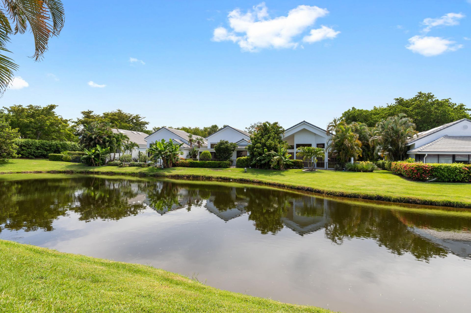 20051 Waters Edge Circle, Unit 1304, Boca Raton, FL 33434 Photo