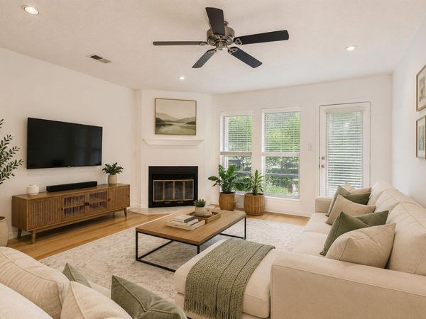1404 Norwalk LN, Unit 207, Austin, TX 78703