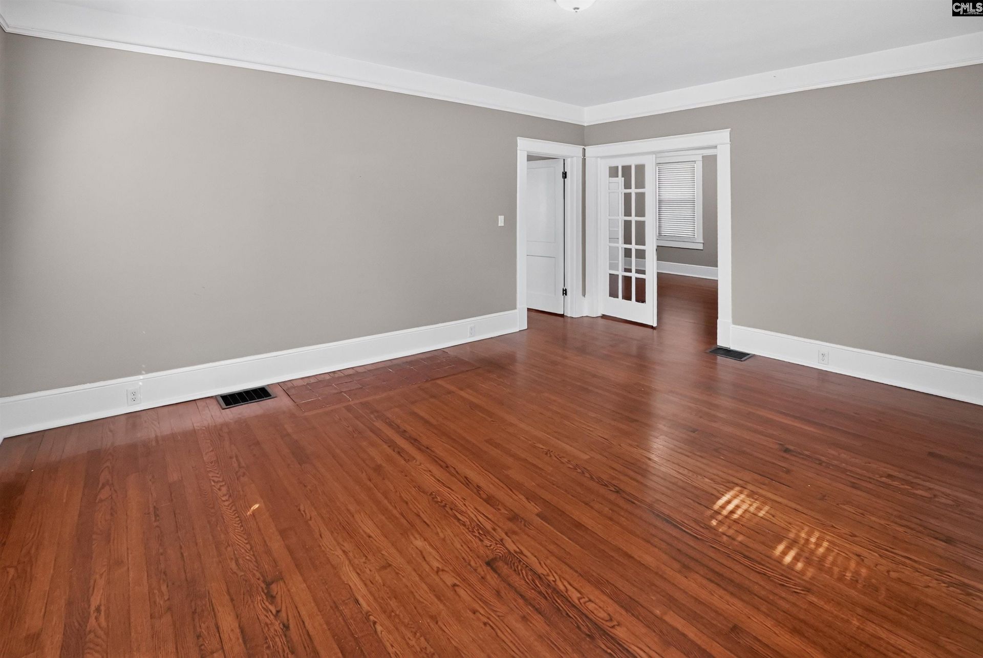 517 Creswell Avenue  Photo 6