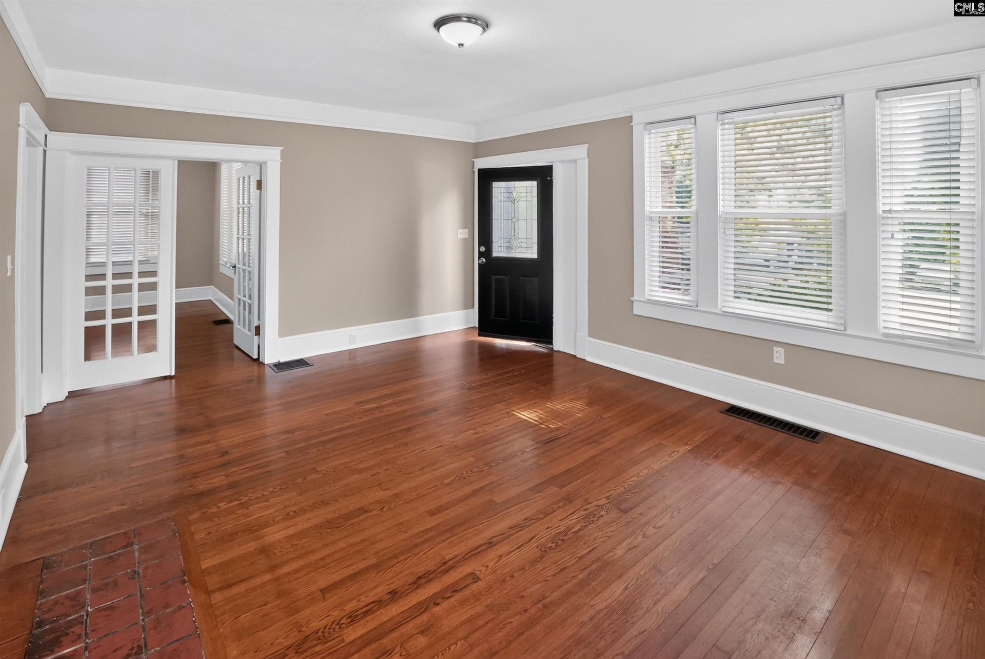 517 Creswell Avenue  Photo 7