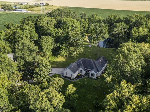 1189 Ottawa Road, Genoa, OH 43430