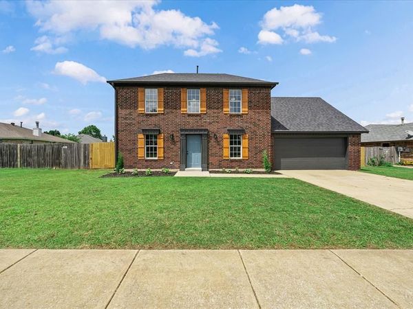 605 NE 18th Street, Moore, OK 73160