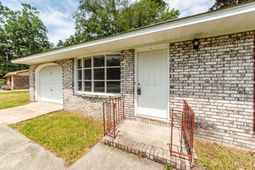 107 Greenhurt Avenue photo 4