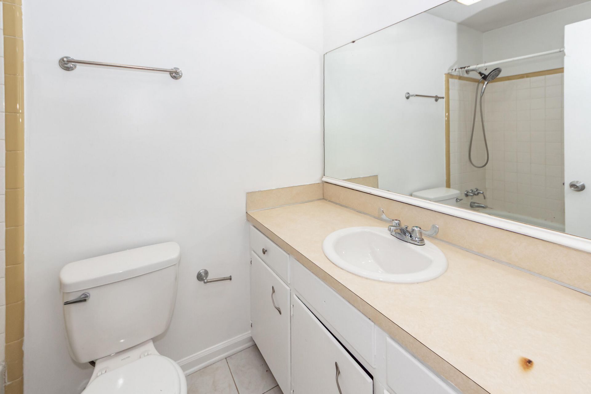 107 Greenhurt Avenue Photo 21
