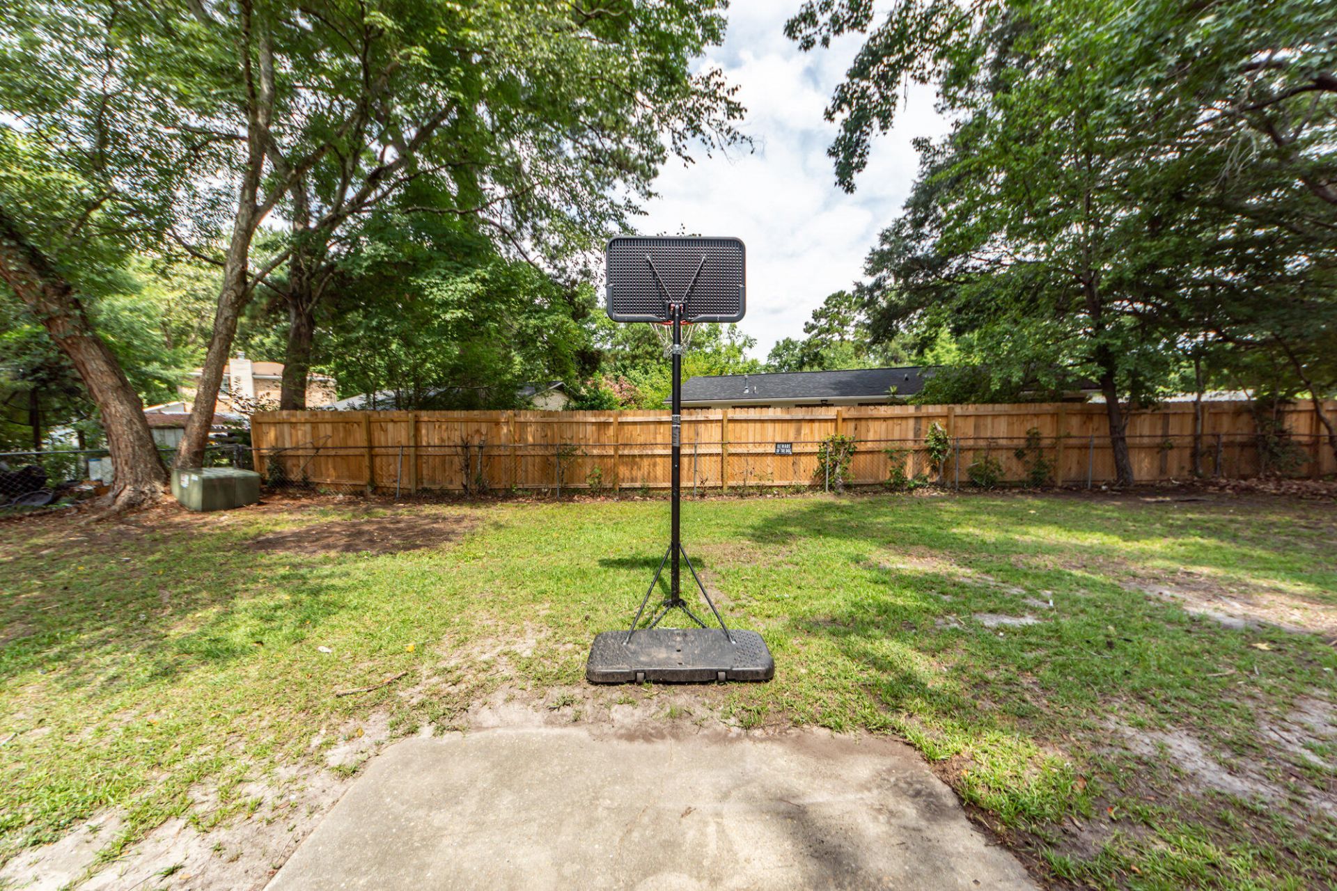 107 Greenhurt Avenue Photo 26