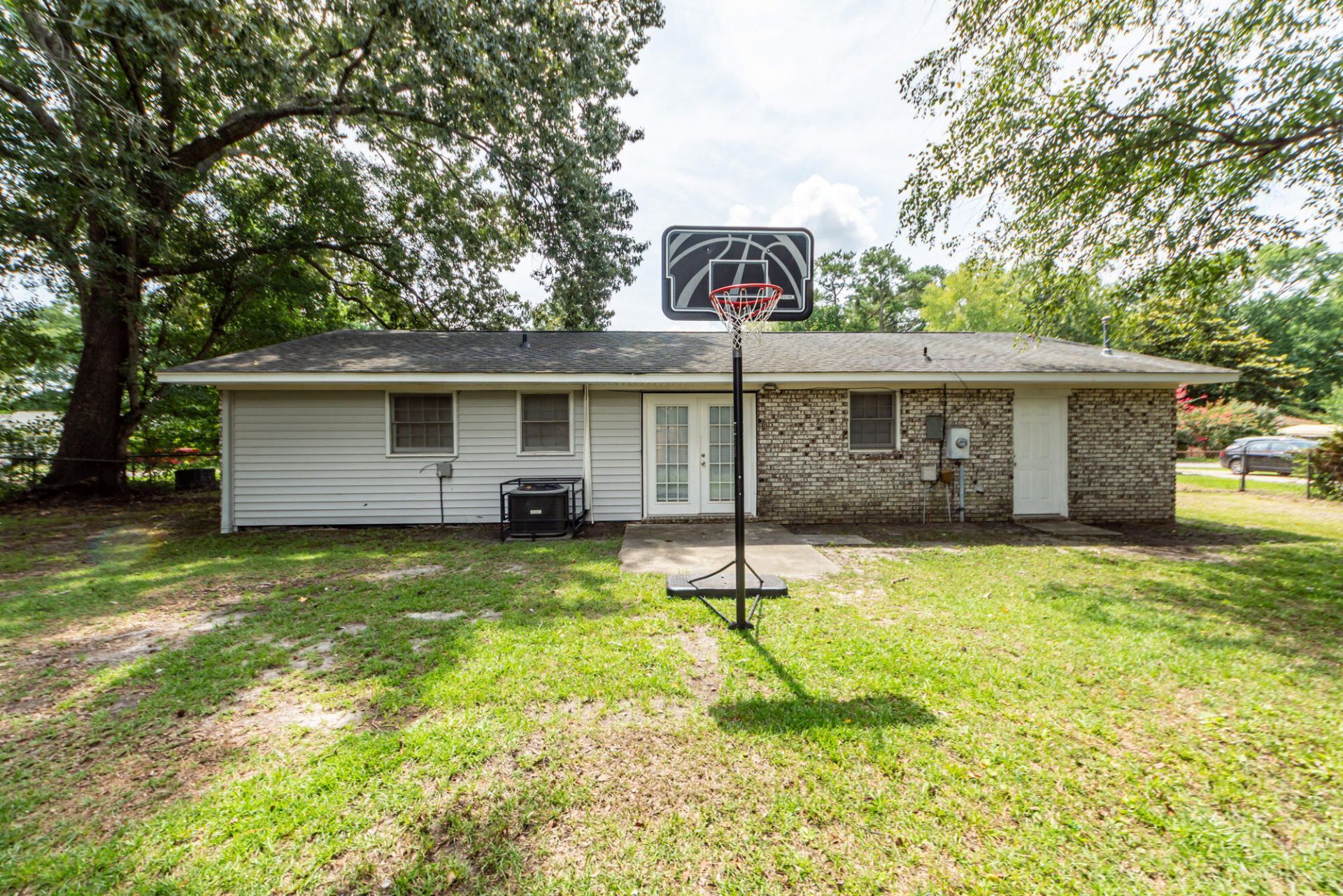 107 Greenhurt Avenue Photo 27