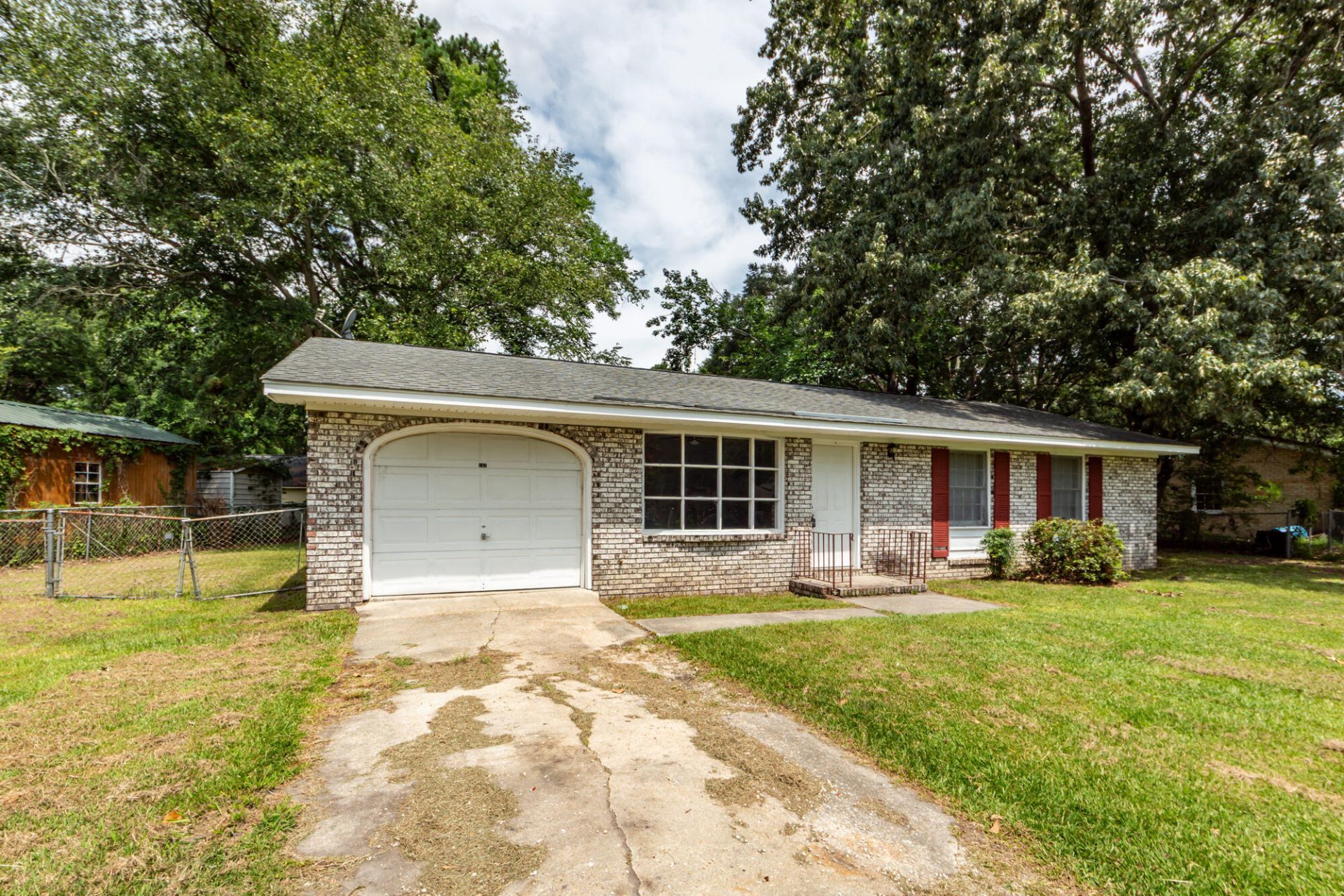 107 Greenhurt Avenue Photo 29