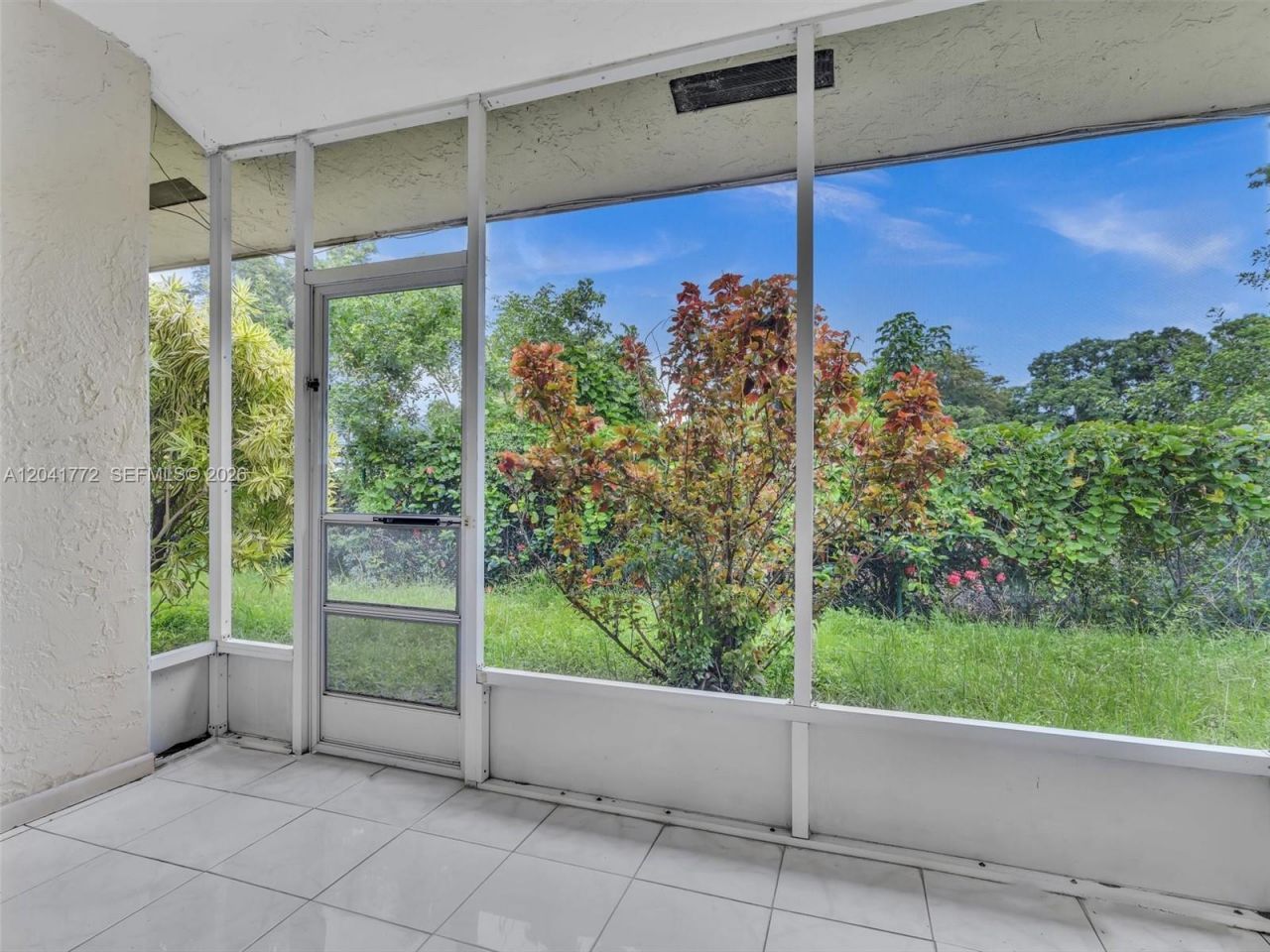 8813 Paradise Ct, Unit 8813, Tamarac, FL 33321 Photo
