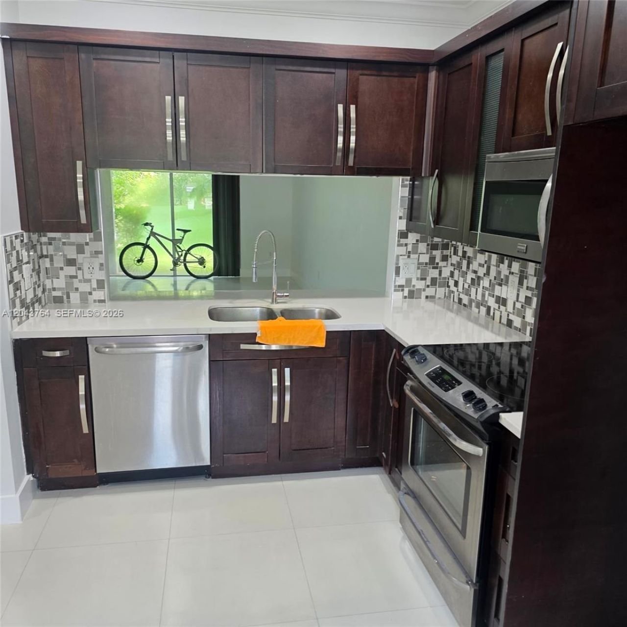 8215 SW 27th St , Unit 103, Miramar, FL 33025 Photo