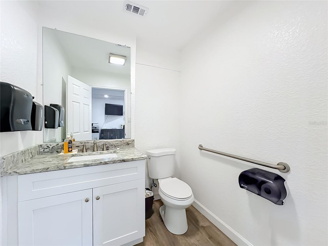 180 S Ronald Reagan Boulevard, Longwood, FL 32750 Photo