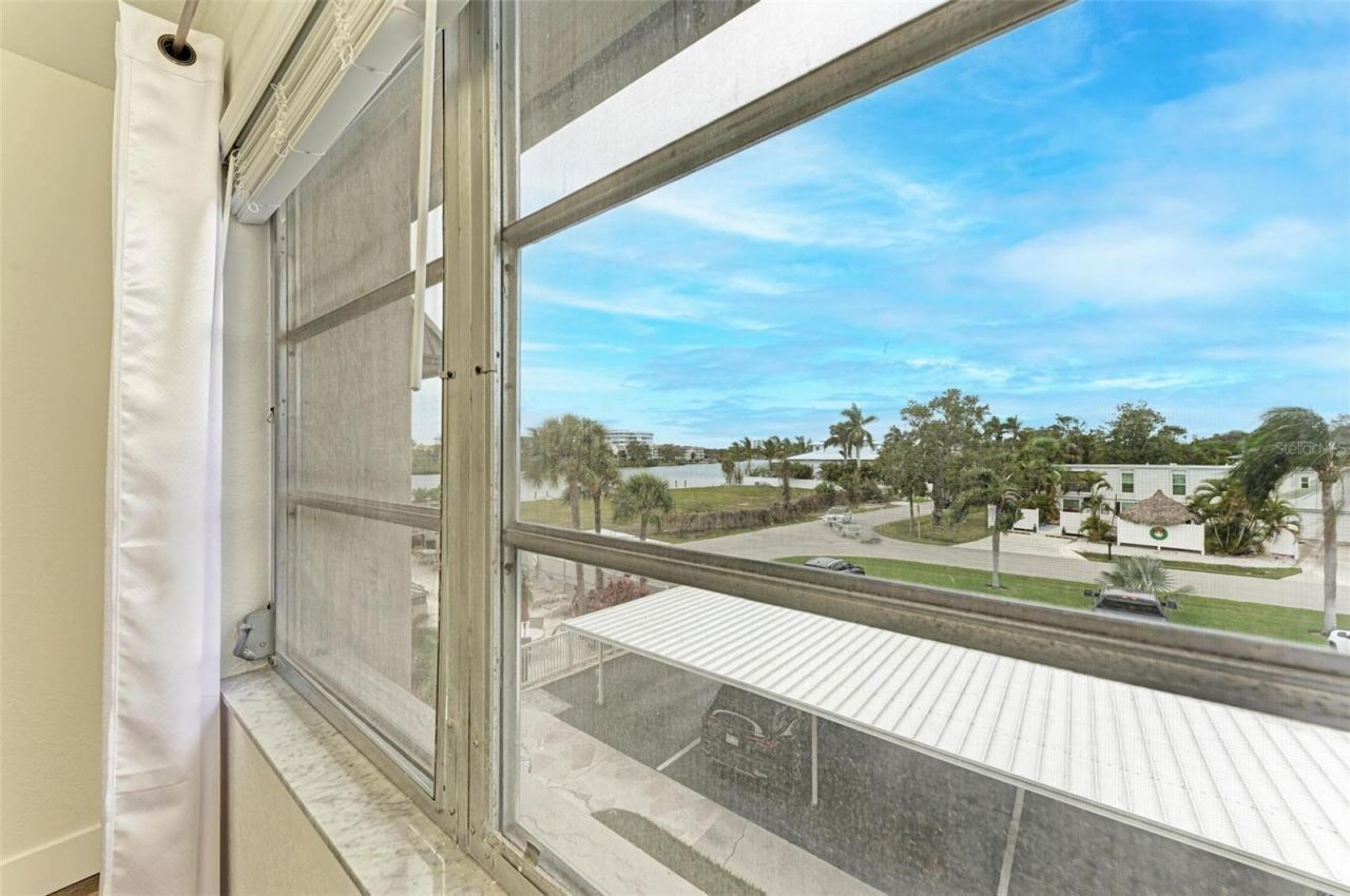 6470 Hollywood Boulevard, Unit 307, Sarasota, FL 34231 Photo
