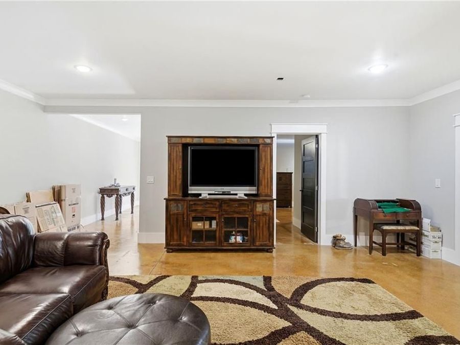 Property Image 52