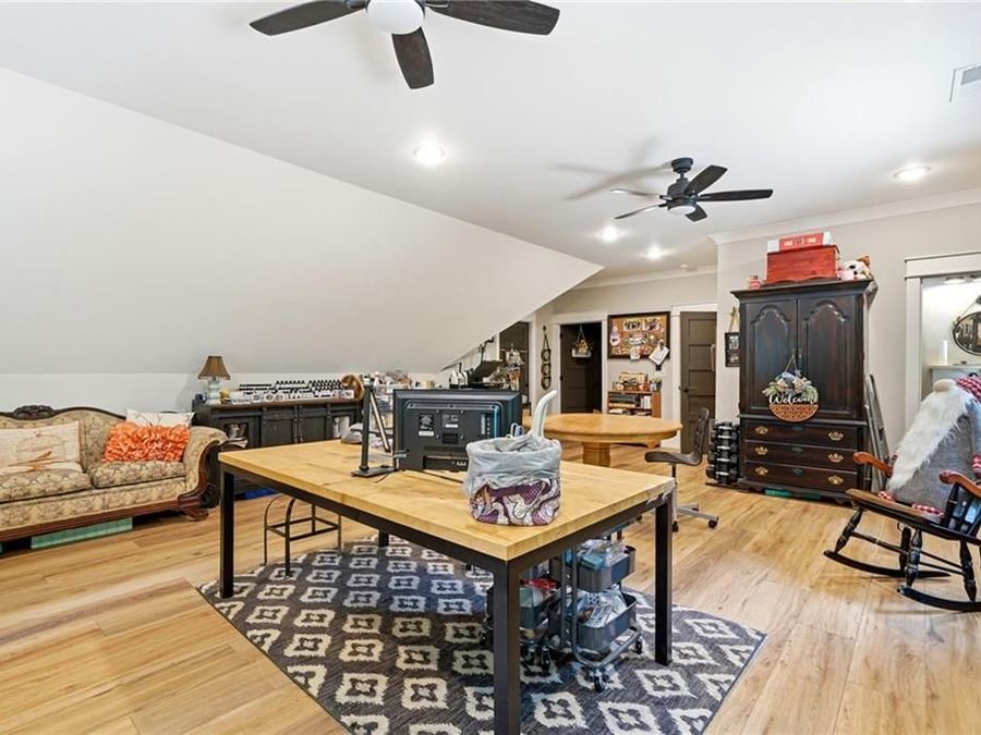 Property Image 64