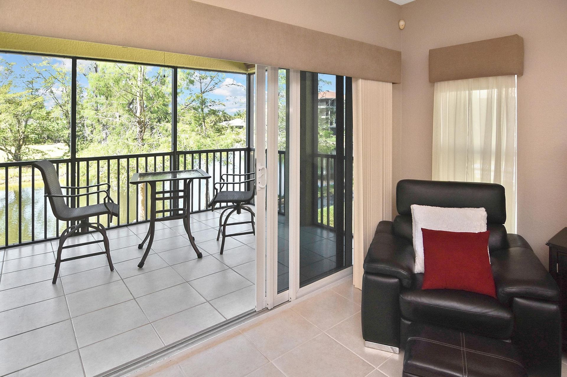 10021 Lake Cove, Unit 101, Fort Myers, FL 33908 Photo