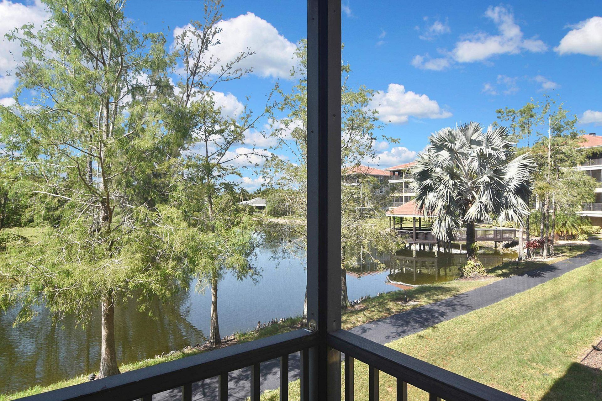 10021 Lake Cove, Unit 101, Fort Myers, FL 33908 Photo