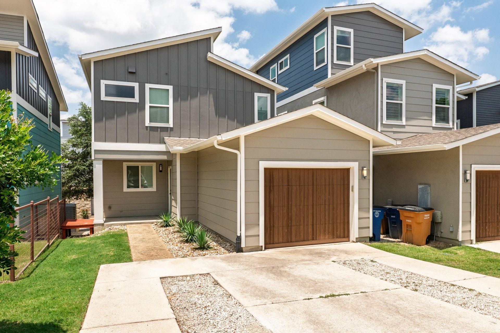 2009 Sager Dr, Unit 270C, Austin, TX 78741 Main Photo