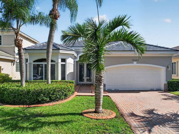 19303 SW 60th Court, Pembroke Pines, FL 33332