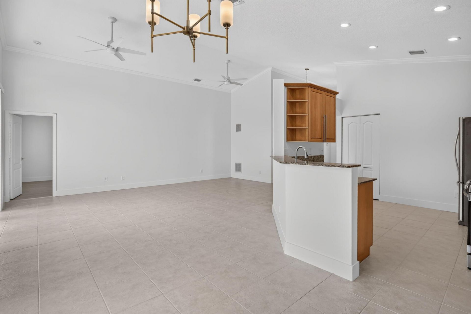 19303 SW 60th Court, Pembroke Pines, FL 33332 Photo