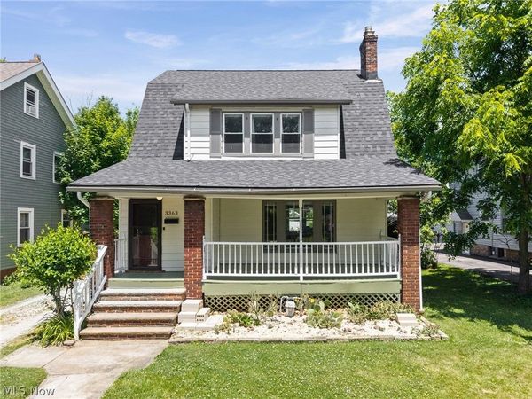 3363 E Scarborough Road , Cleveland Heights, OH 44118