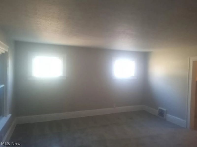 547 Van Everett Avenue, Akron, OH 44306 Photo 4