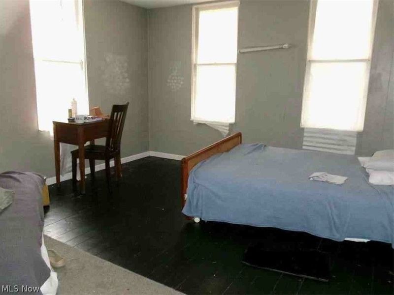 927 Bloomfield Avenue, Akron, OH 44302 Photo 9