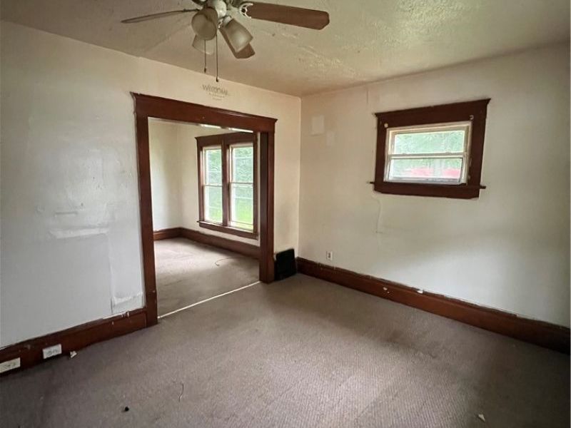 107 W Dalton Street, Akron, OH 44310 Photo 2